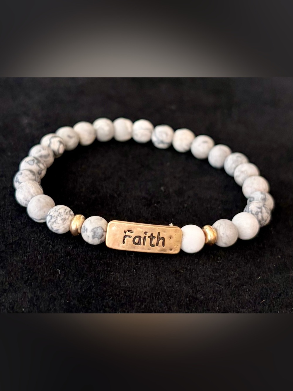 NIB Faith Beaded Stretch Bracelet in White Marble with Gold Accent - Picture 4 of 4
